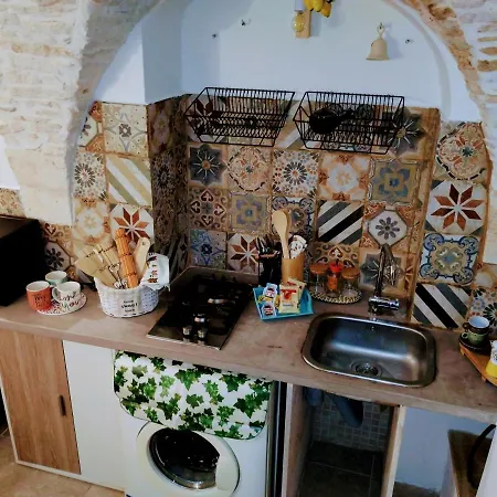 Al Bianco Nido White Stone In Holiday home *