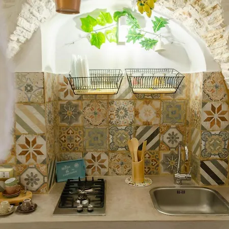 Al Bianco Nido White Stone In Holiday home *